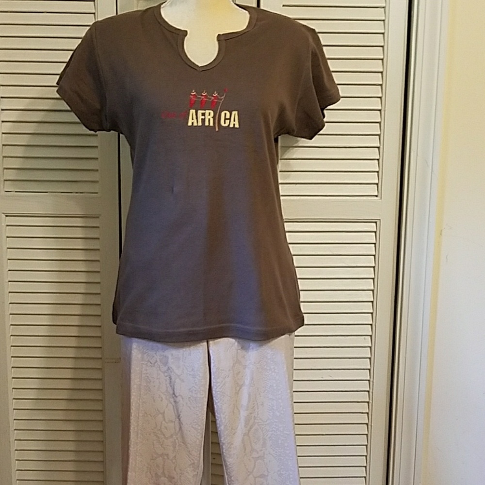 Out of Africa cotton tee. From Kenya. NWT.